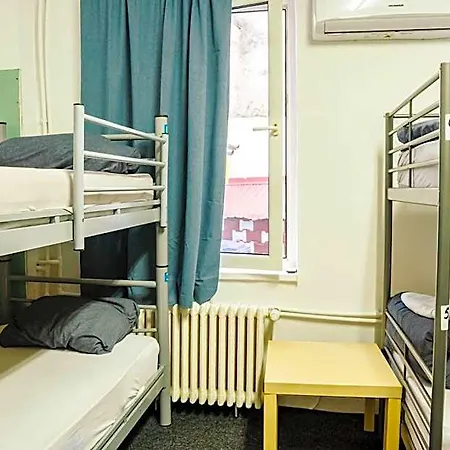 Sport Hostel *